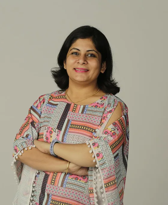 Portrait of Priya Raghavan